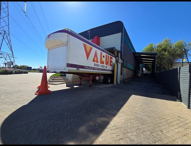 6,649M² WAREHOUSE FOR SALE IN MEADOWDALE